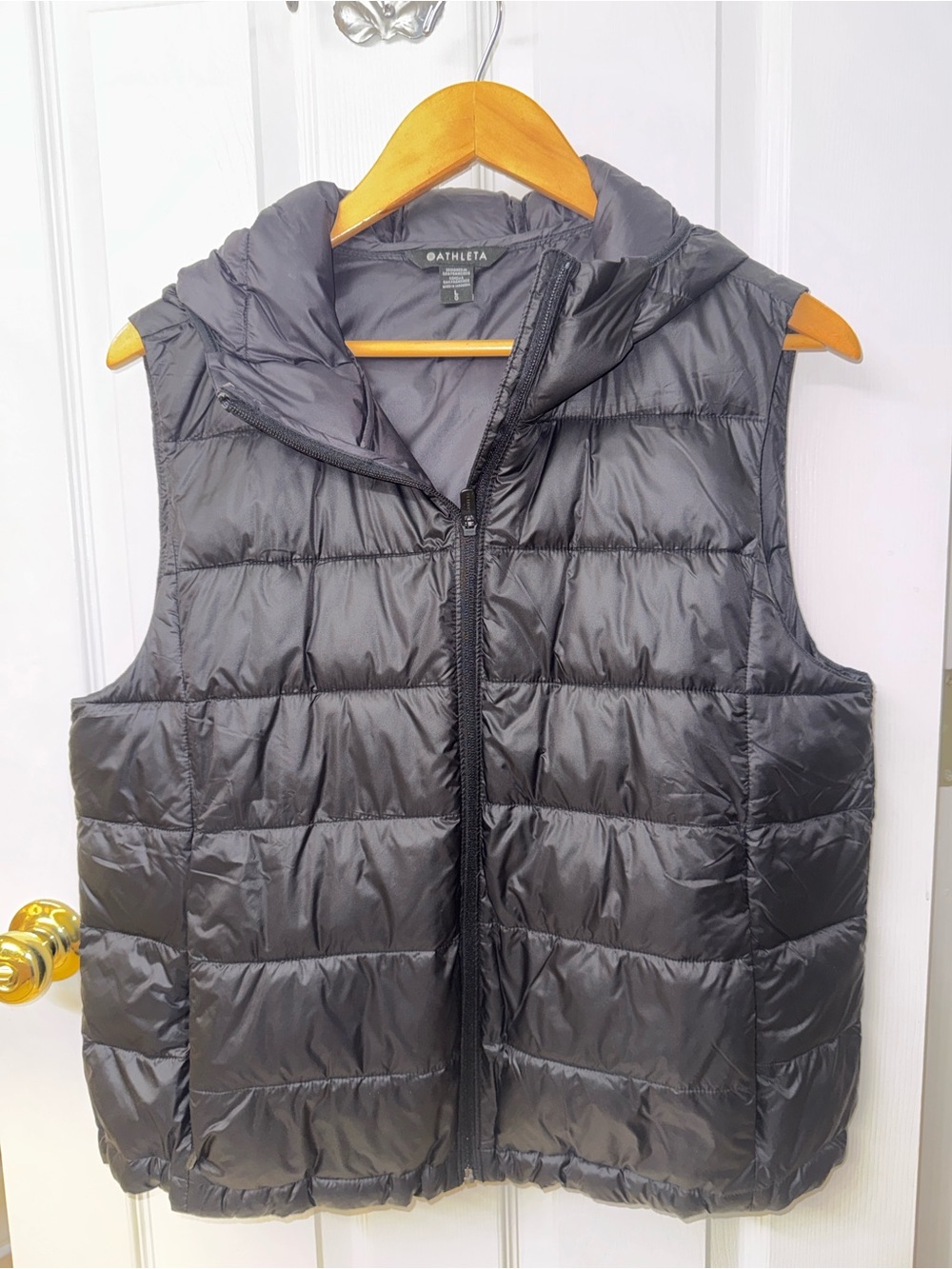 Athleta Light puffer Vest